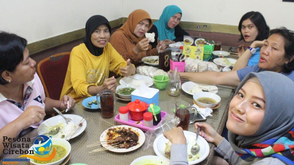 5 Wisata Kuliner Cirebon Terkenal Dan Bikin Lidah Bergoyang